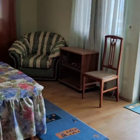 Apartamento Buze Liqenit Pogradec